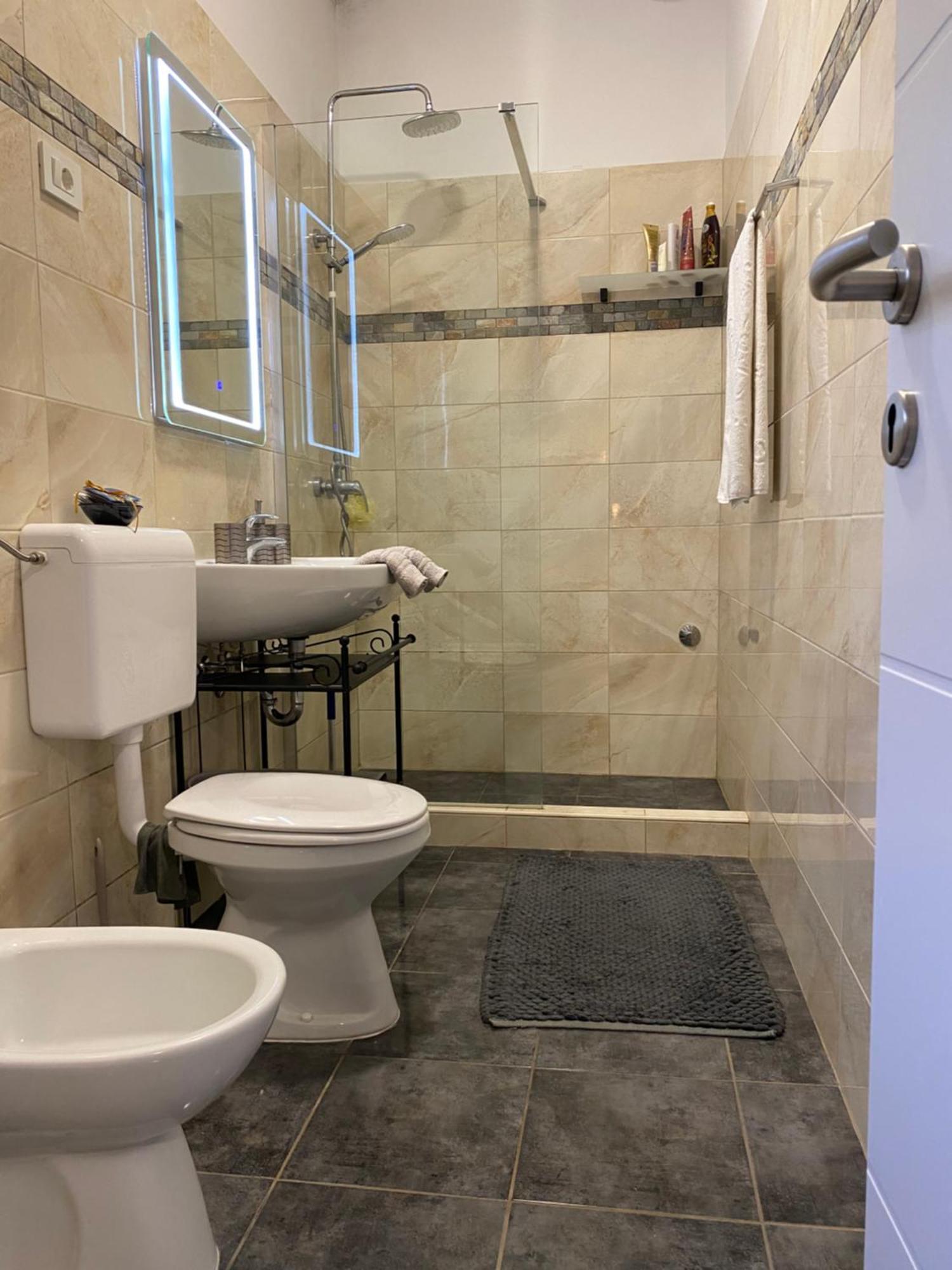 Apartman "Almond House 2" Pula Buitenkant foto