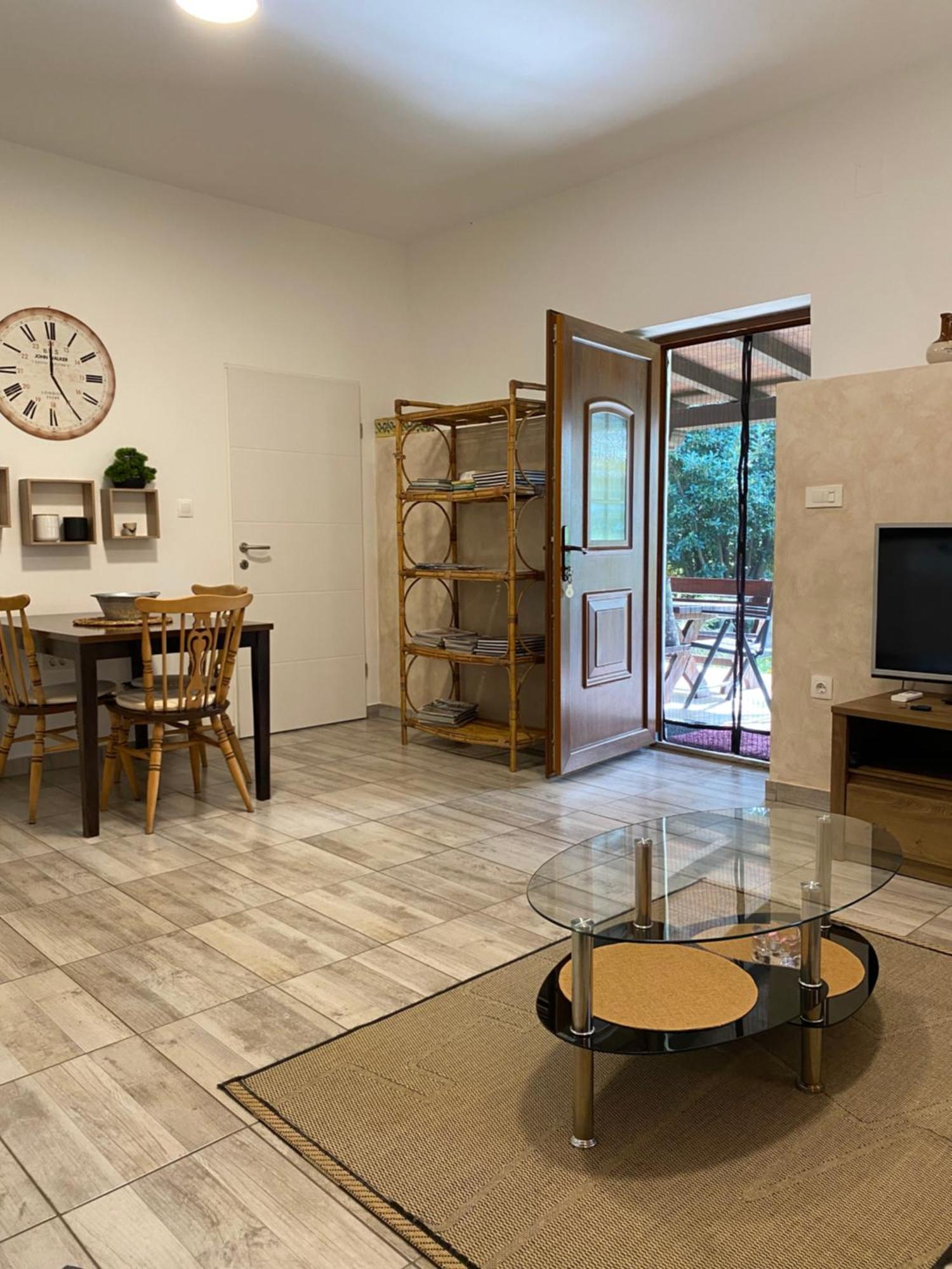 Apartman "Almond House 2" Pula Buitenkant foto